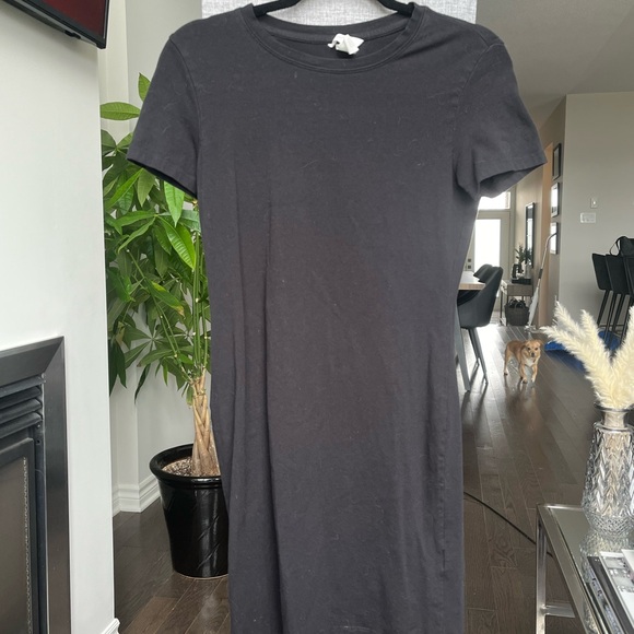 Black H&M Tshirt Dress - Picture 4 of 6